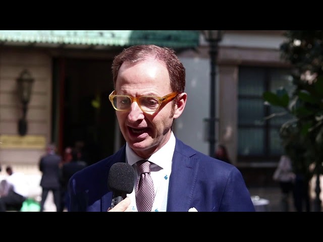 Come ridurre il rischio di insorgenza di retinopatia diabetica Prof. Massimo Nicolò