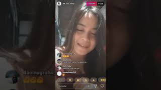 Download lagu Xena Xenita mp3