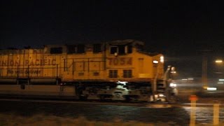 preview picture of video 'UP 7054 leads OLVGR-05 detoured down the Brooklyn Sub, Salem, Oregon 1.5.13'