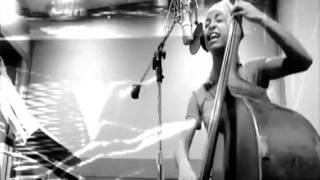 Christian Valk, Gretchen Parlato &amp; Esperanza Spaulding play &quot;INUTIL PAISAGEM&quot;