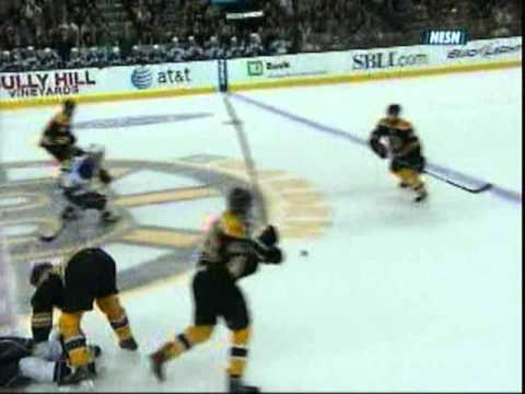 Mark Stuart drills Jay McClement