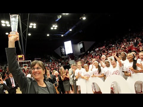 Tara VanDerveer on possibility of passing Pat Summitt for most all-time wins