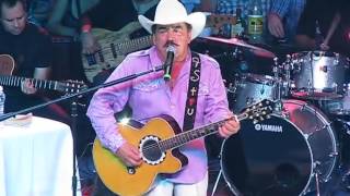 ¡Joyas Musicales! &quot;El Primer Tonto&quot; Joan Sebastian en Vivo