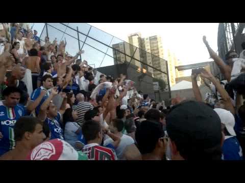 "Vélez vs All Boys la pandilla  en floresta. La copa libertadores vuelve a liniers" Barra: La Pandilla de Liniers • Club: Vélez Sarsfield