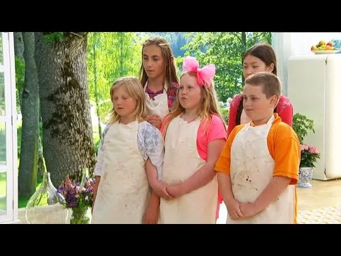 Tre finalister i Hela Sverige bakar junior utses - Hela Sverige Bakar (TV4)