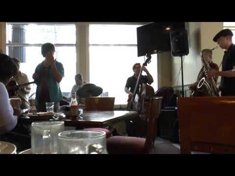 Jazz Brunch, Kellys on Crown - 