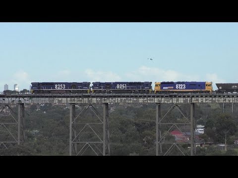 RARE TRAIN Pacific National 82 Class Leading a Mainline Freight here in Victoria.