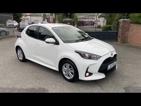 2021 211 Toyota Yaris Luna 1.0 Petrol 4dr Hatch - Image 2