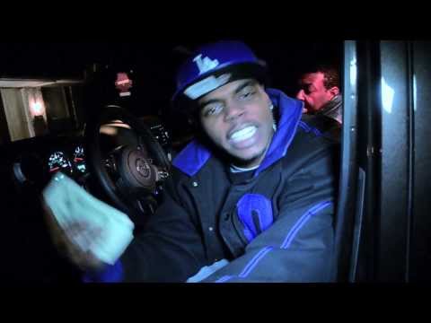 SAINT 300 FEAT. MONEYBAGS "BULLETPROOF" (OFFICIAL MUSIC VIDEO) | DIR. BY @2_GOGETTAZ_G