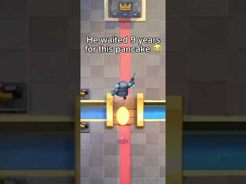 Mini pekka finally got his pancake! 🥞