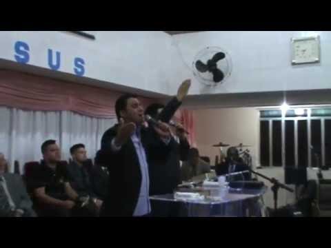 No Controle de Deus - Sérgio Marques e Marquinhos