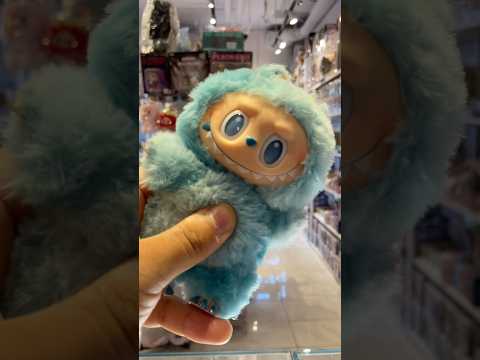 Labubu breaks it down. #labubu #popmart #cute #kawaii #dance #toys