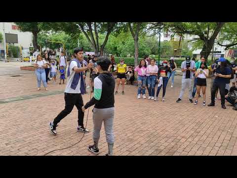 Hypher Vs. Chomy - Plantón Musical - FREESTYLE PROCOLOMBIA.
