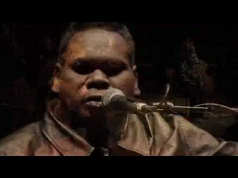 blind Geoffrey Gurrumul Yunupingu Wiyathul with soul