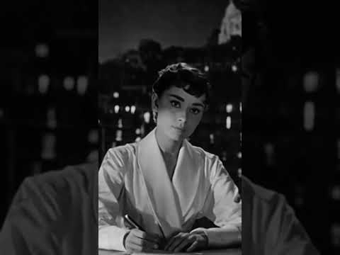 Audrey Hepburn’s Timeless Elegance | Iconic Scene from Sabrina (1954) #hollywoodflashback