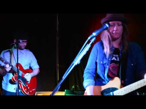 Belle Harvey "Lonesome" Live at The White Star Albany