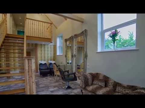 Jigsaw Photography  video.