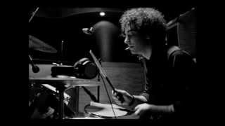 Albert Hammond Jr - Call an ambulance.wmv