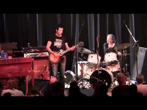 Focus - "Victoria" live at the Farnham Maltings May 2012