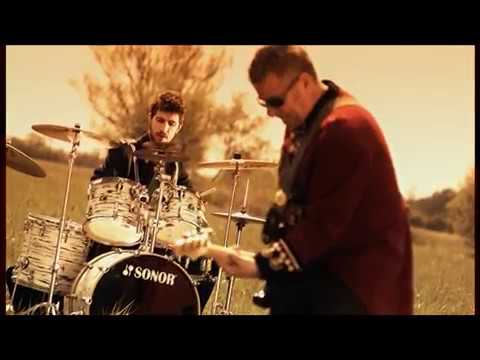 Teška industrija - U meni jesen je (OFFICIAL VIDEO)