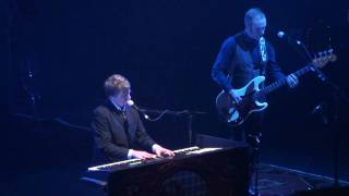 Crowded House - Twice If You&#39;re Lucky - Hammersmith Apollo 9th June 2010