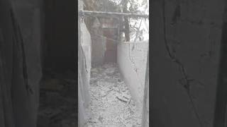 قـ ـصفو البيت علينا قبل شهر والحمد لله طلعنا بخير وسلامة😓