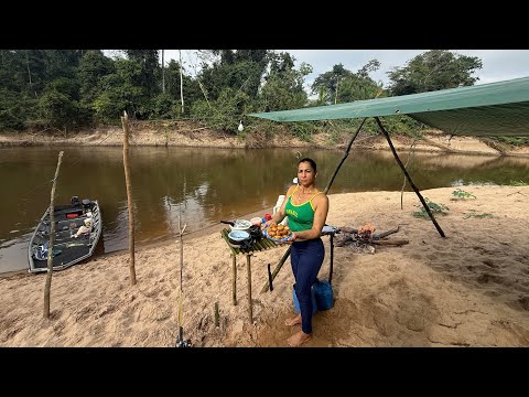 Um acampamento no Rio Branco Alta Floresta com chuva muito peixes e uma deliciosa receita da jhu￼ 