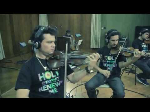 Meu Coração É Teu video