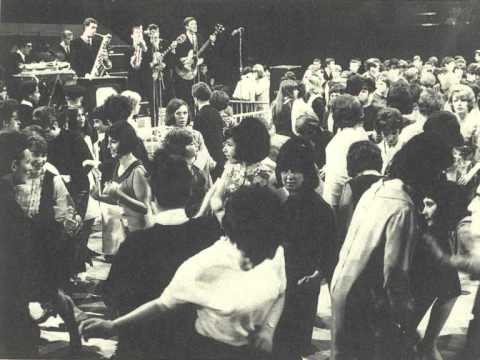 Sounds Incorporated - Grab This Thing