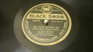 "My Man Rocks Me (With One Steady Roll)" - Trixie Smith and the Jazz Masters