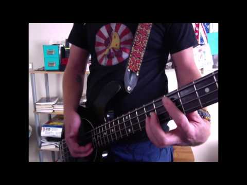 Quirky downstrokes & Pops! : A Bass lesson everyday # 75