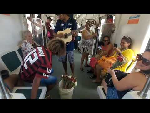 Mc Estudante faz freestyle de dia das mulheres