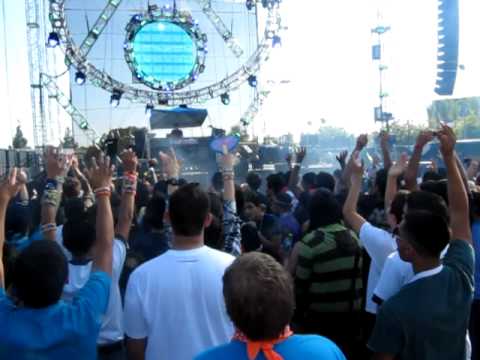 Sean Tyas @ EDC 2010 Los Angeles (6-26-2010)