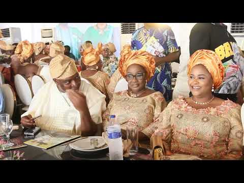 ONIBEJU KINGDOM MARKS FESTIVAL, INSTALLS ROYAL CHIEFTAINS
