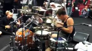 Stephen Perkins - Been Caught Stealing (guitar center, Las