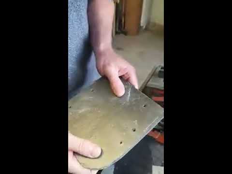 Schieferdino, Schieferschere