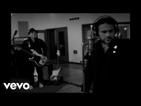 Videoclip de Soledad (Remasterizado 2008) — Los Fabulosos Cadillacs