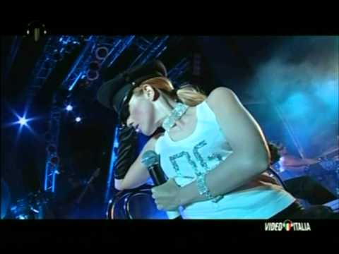 download lagu mp3 mp4 Paola E Chiara Live, download lagu Paola E Chiara Live gratis, unduh video klip Paola E Chiara Live