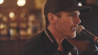 Granger Smith &quot;Happens Like That&quot; (behind the song)