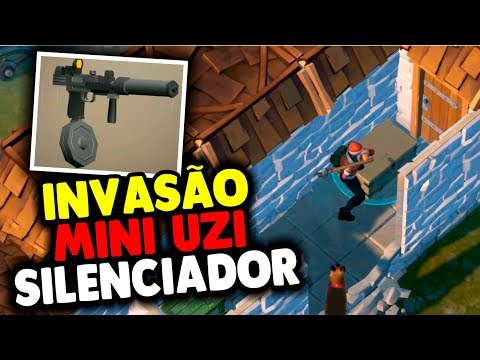 INVASION WITH MINI UZI WITH SILENCER - Last Day On Earth