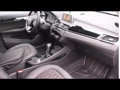 BMW X1 sDrive18i Executive x-Line Automaat / Nieuw Model