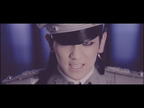 2NE1 vs. SHINee (I Love You & Everybody Mashup)