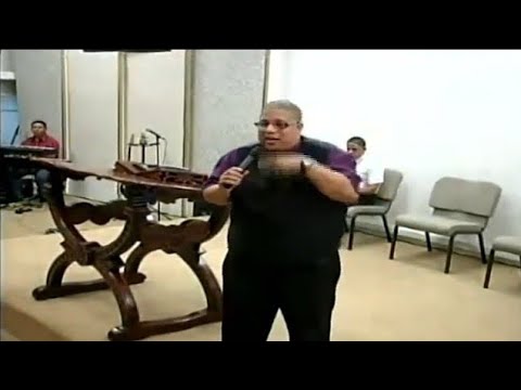 Predicando Evang. Hector Delgado (antes el Father) Tema: Aparentemente!