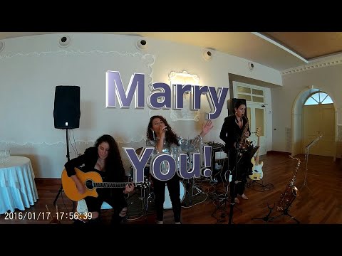 Anita Landolfo & Le Spotlight (acoustic trio) - Marry you COVER