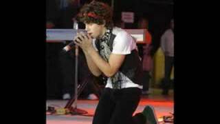 kung fu grip jonas brothers lyrics