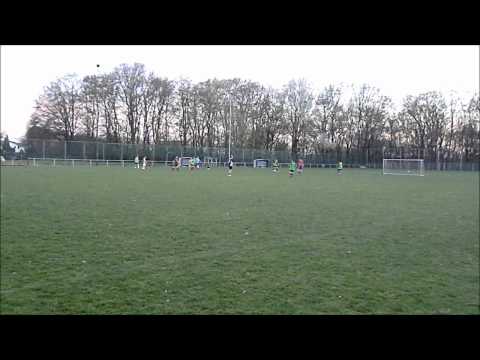 Speler Chevremont 4 laat zien hoe het wel en niet moet