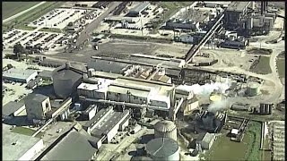 2 hurt when walkway collapses at Okeelanta Mill, Palm Beach County Fire Rescue says