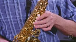 Video thumbnail for Allora AAS-250 Alto Saxophone by Music & Arts