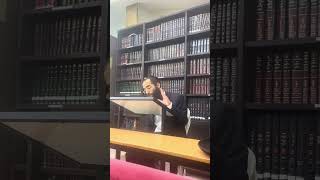 11 ביולי 2024 (רדיו כל האמת) - התמונה מוצגת ישירות מתוך אתר האינטרנט יוטיוב. זכויות היוצרים בתמונה שייכות ליוצרה. קישור קרדיט למקור התוכן נמצא בתוך דף הסרטון