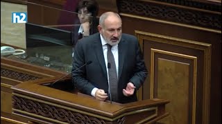 Աջ ենք պտտվել՝ մատ ենք թափ տվել, ձախ՝ մատ ենք թափ տվել․ էդ ինչի՞ հաշվին եք է ընտենց մատ թափ տալիս
